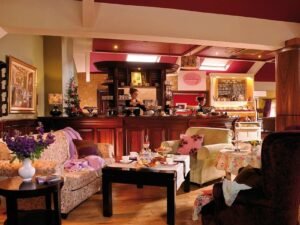 Horse and jockey Hotel Restaurant